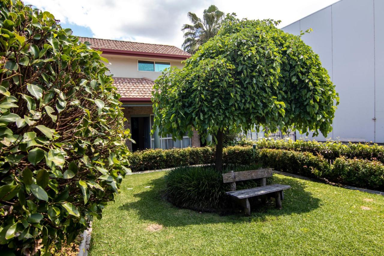 Albury Georgian Motel & Suites Exterior foto